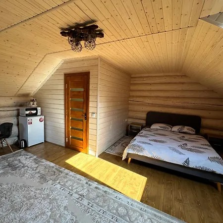 біля річки Apartment