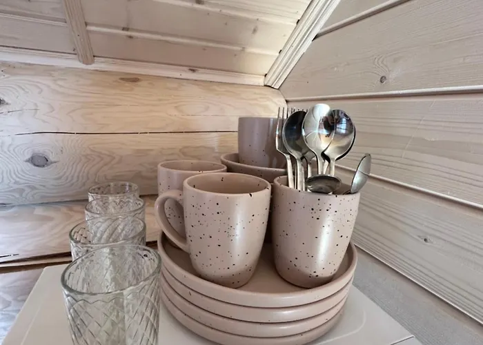 біля річки Apartment *